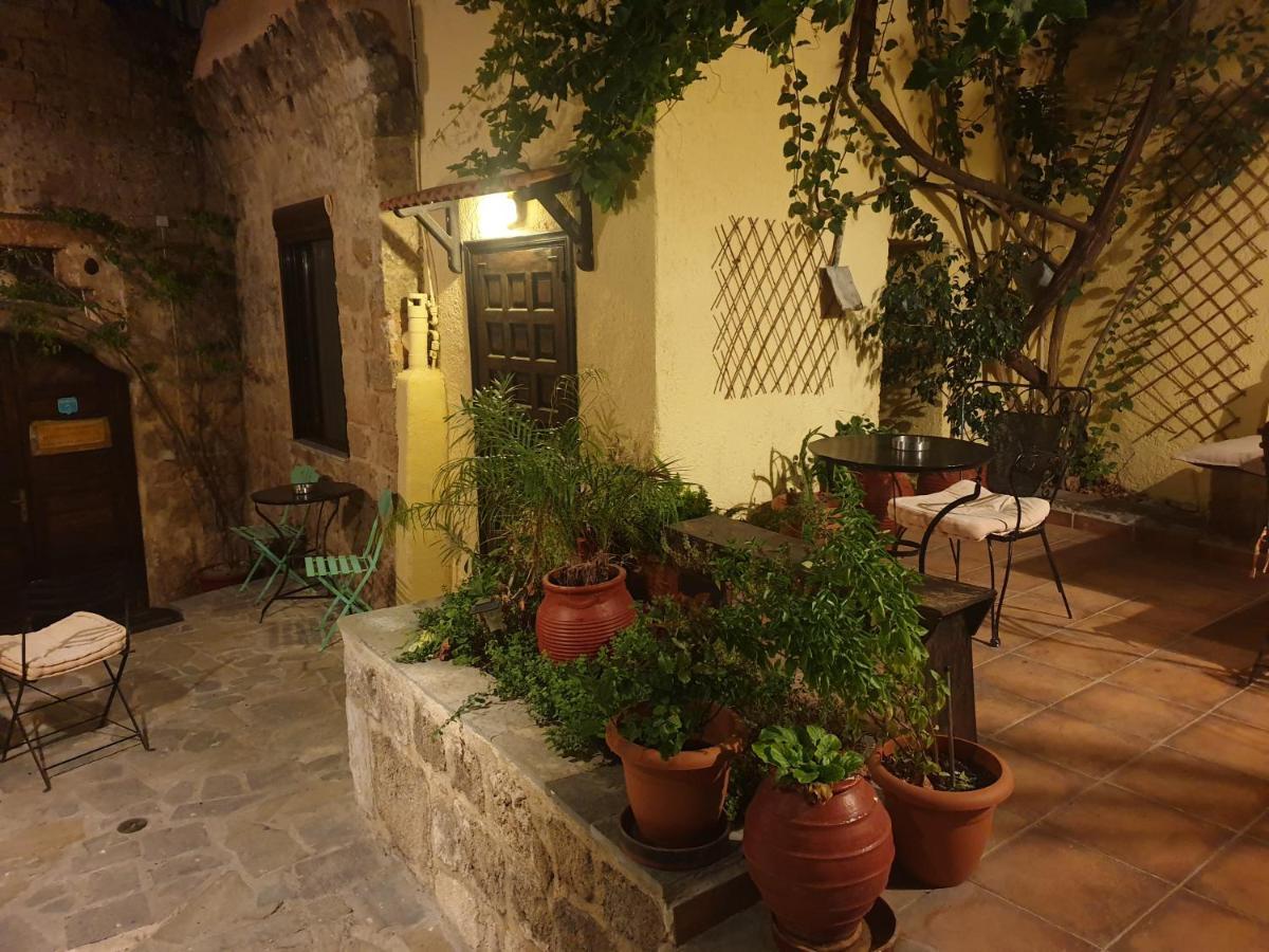 דירות Rhodes City Chris Αpartments Old Town מראה חיצוני תמונה